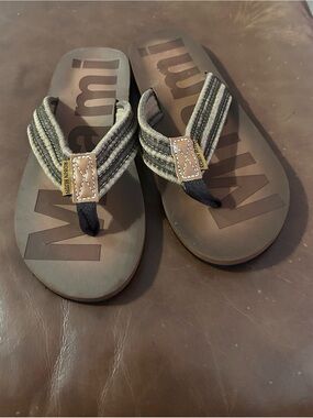 Robin Ruth Brown and Olive Striped Fabric Thong Sandals 10.5 M